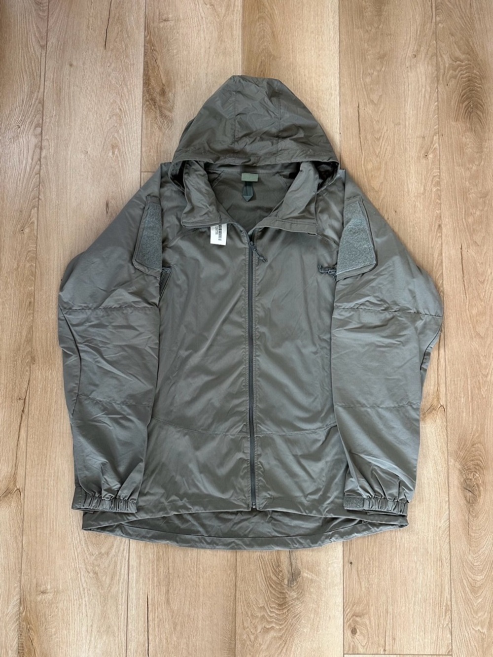 New Patagonia MARS PCU Level 5 Military Soft Shell Jacket. Men’s XL Long.